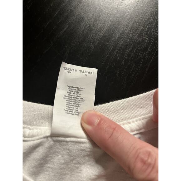 Jonas Brothers Tour Graphic Tee – Size S - Picture 5 of 7